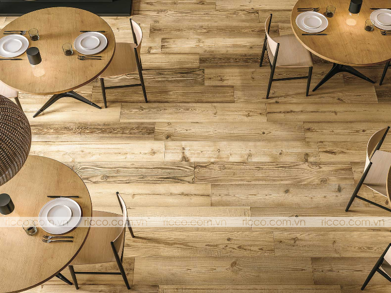 gạch kém chất lượng họa tiết sẽ bị phai mờ dần